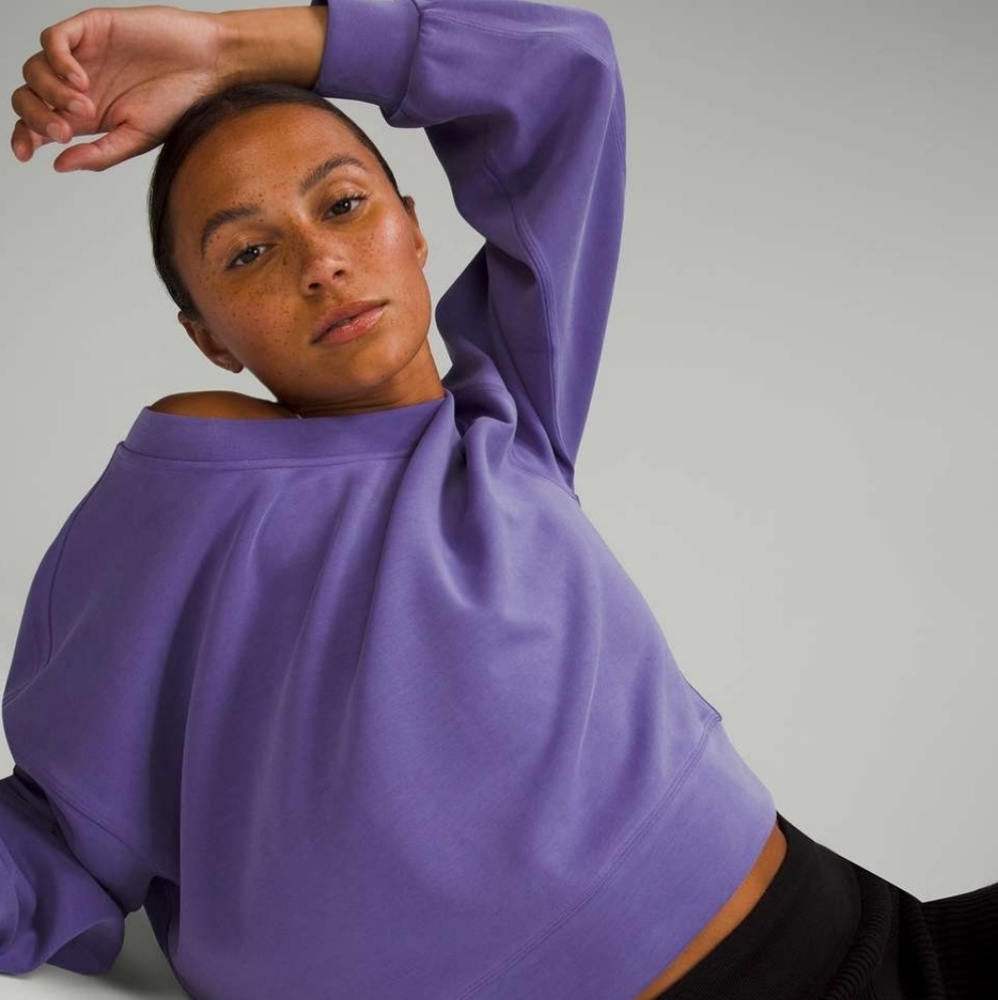 Lululemon perfectly oversized cropped crew softstreme charged indigo 4